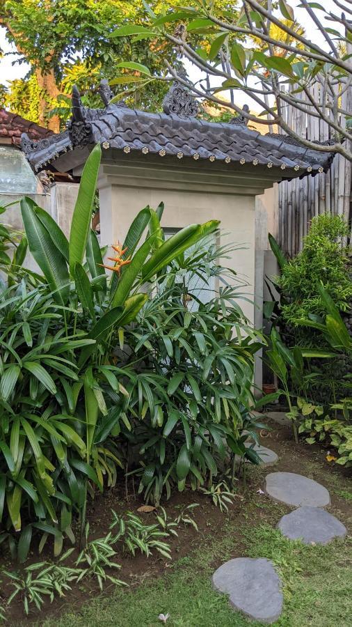 Villa Made East Seminyak  Exterior photo